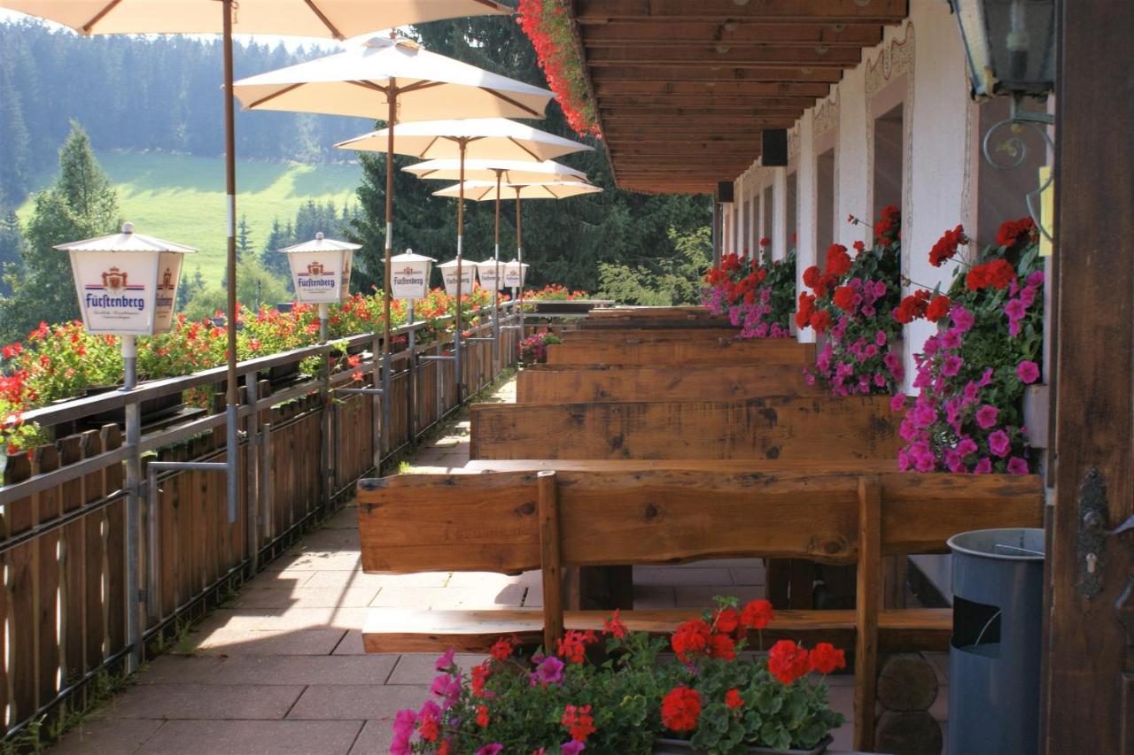 Zur Traube Schwarzwaldhotel & Restaurant Am Titisee Санкт-Мерген Экстерьер фото