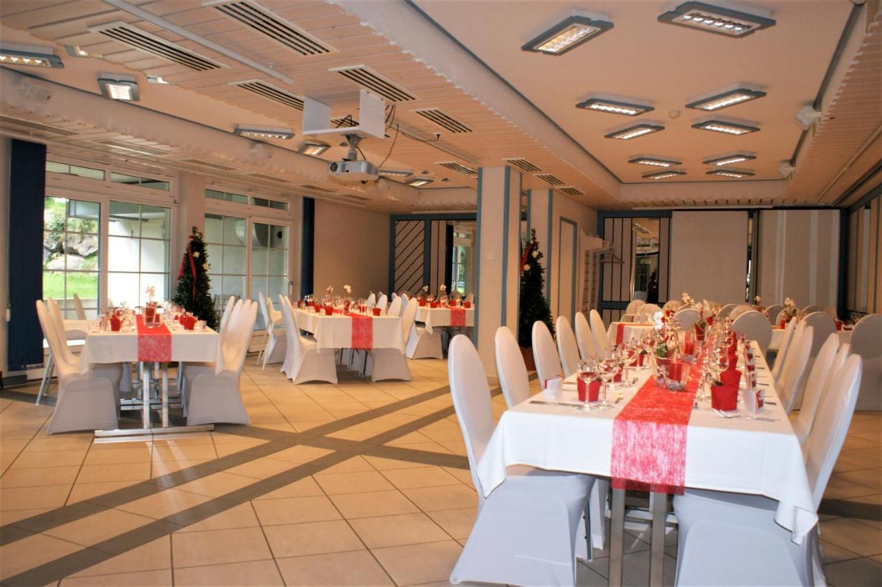 Zur Traube Schwarzwaldhotel & Restaurant Am Titisee Санкт-Мерген Экстерьер фото