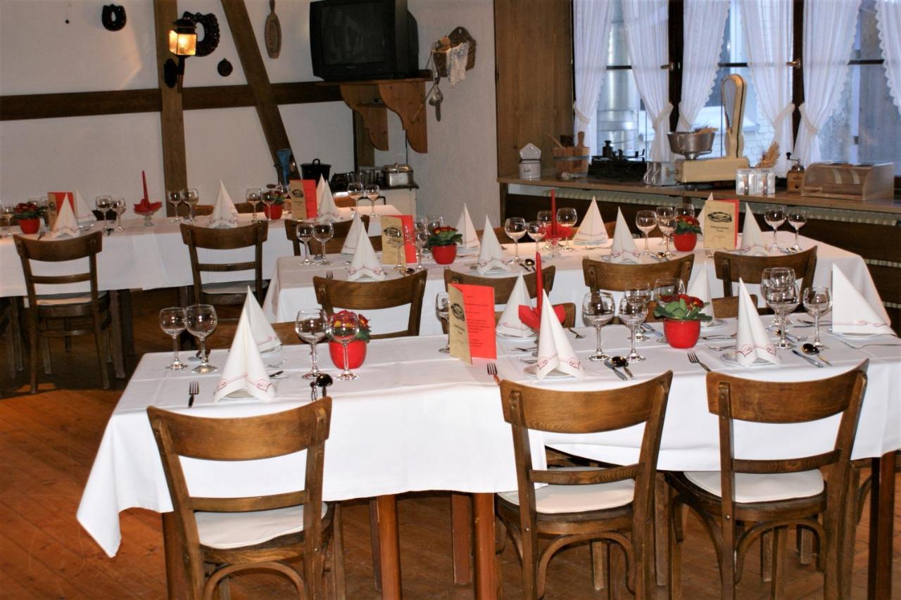 Zur Traube Schwarzwaldhotel & Restaurant Am Titisee Санкт-Мерген Экстерьер фото