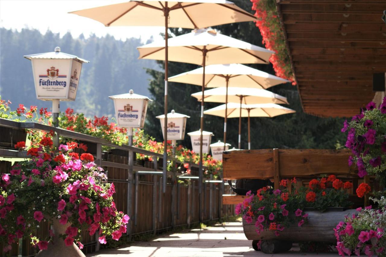 Zur Traube Schwarzwaldhotel & Restaurant Am Titisee Санкт-Мерген Экстерьер фото