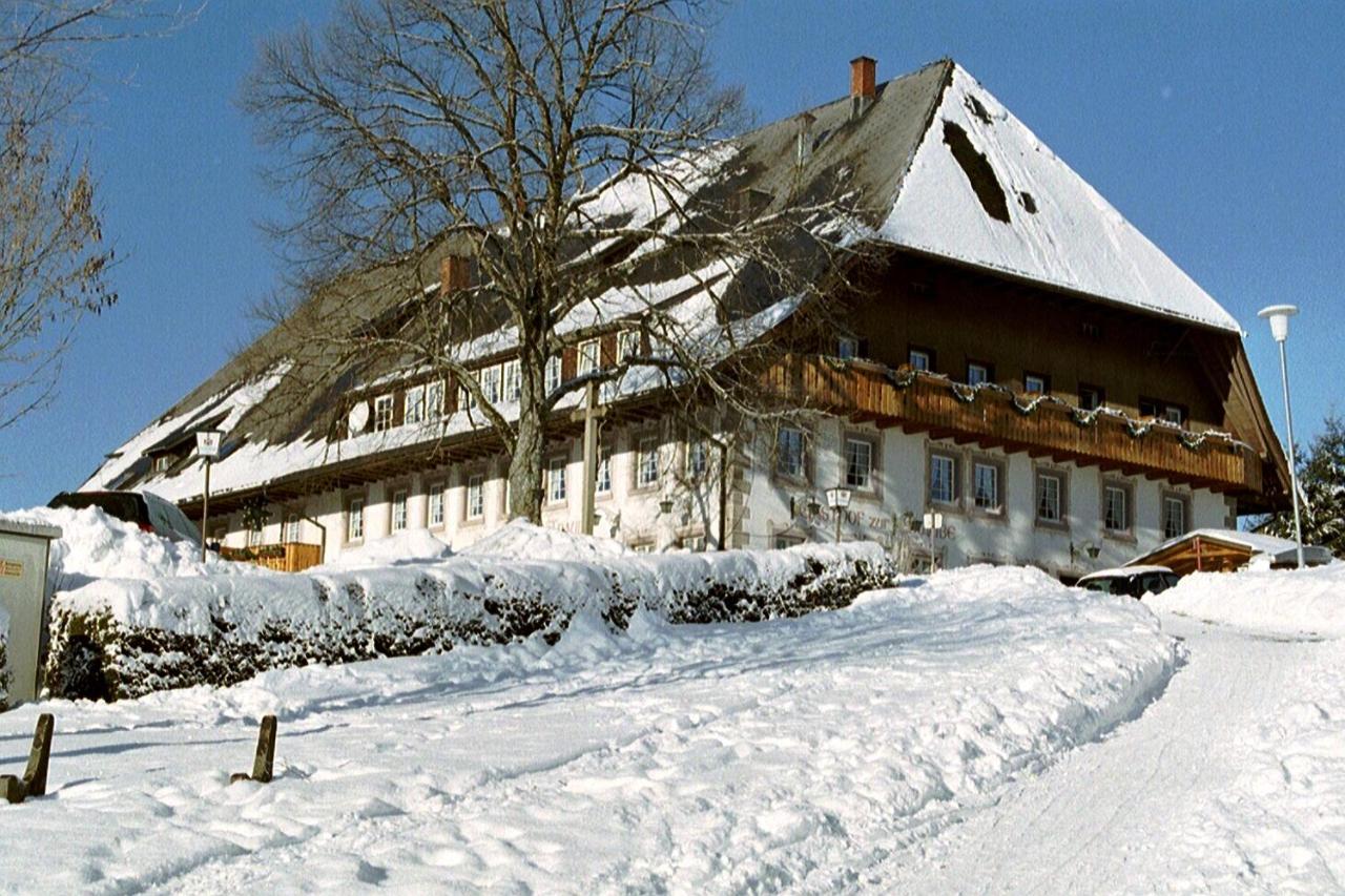 Zur Traube Schwarzwaldhotel & Restaurant Am Titisee Санкт-Мерген Экстерьер фото